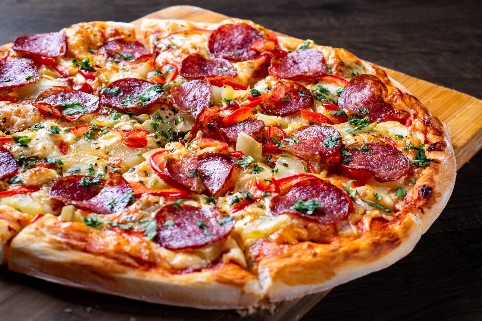 Hand-tossed pizza
